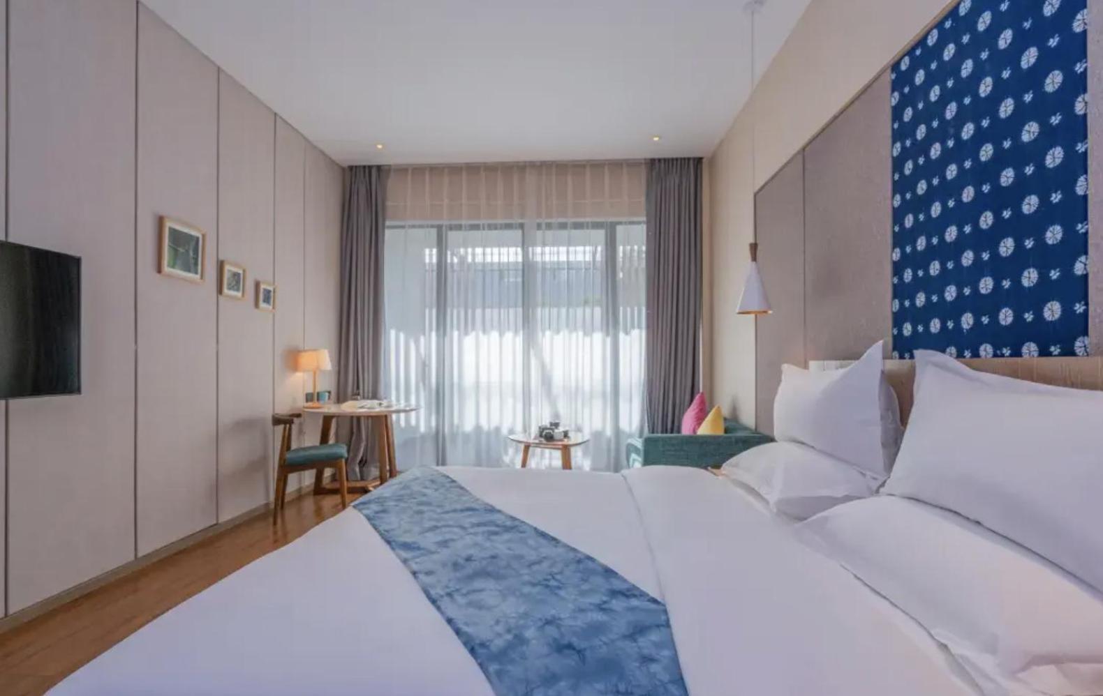 Hong Long Jing Hotel 大荔 外观 照片