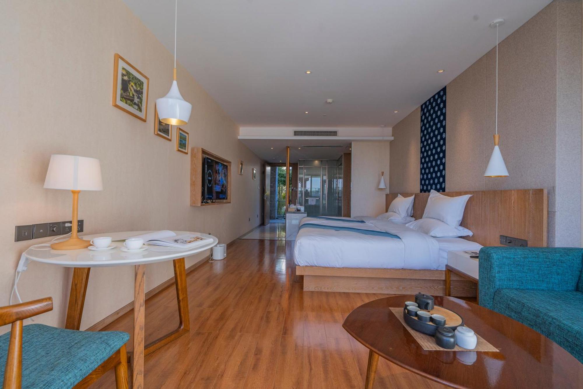 Hong Long Jing Hotel 大荔 外观 照片