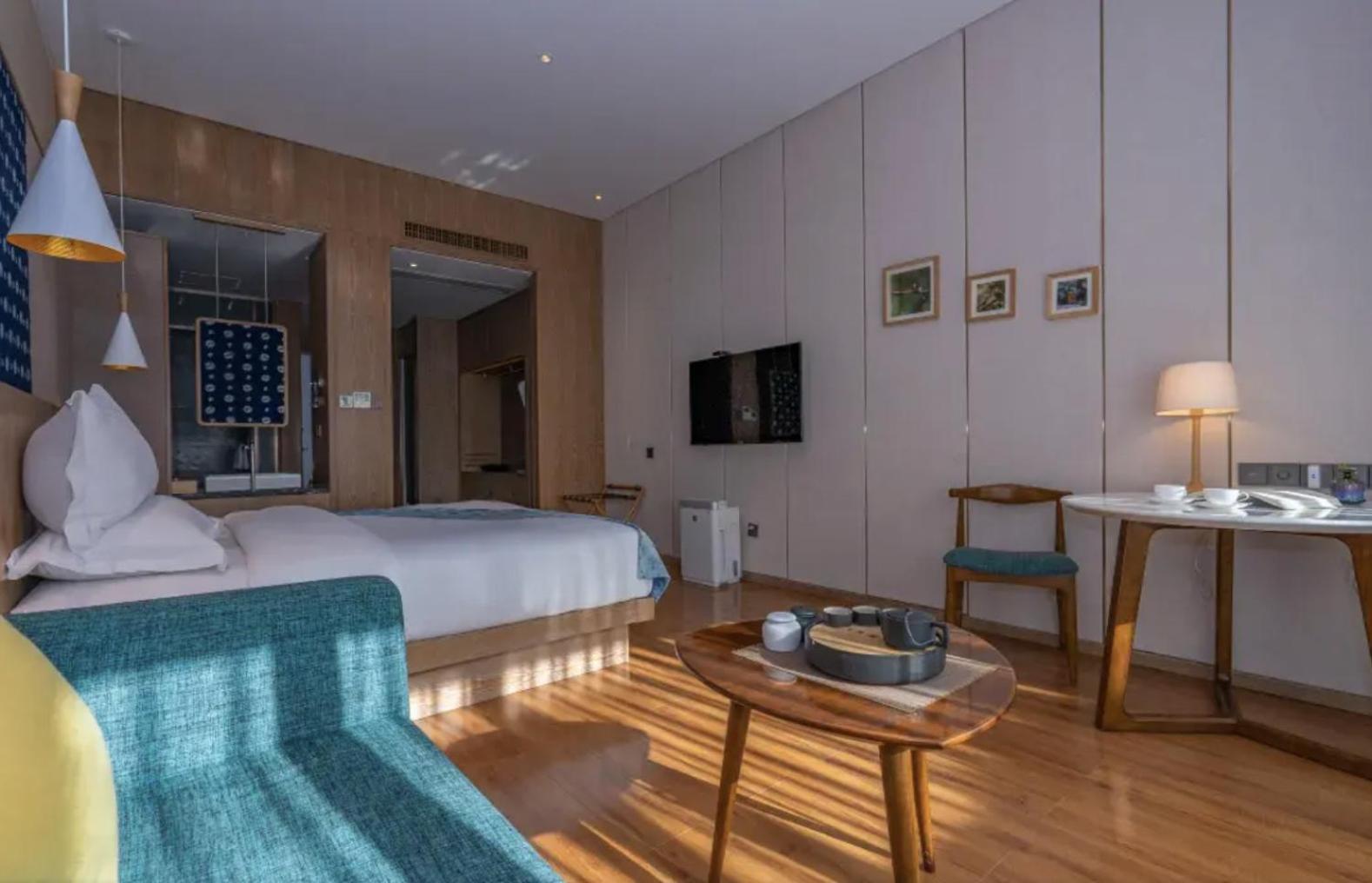 Hong Long Jing Hotel 大荔 外观 照片