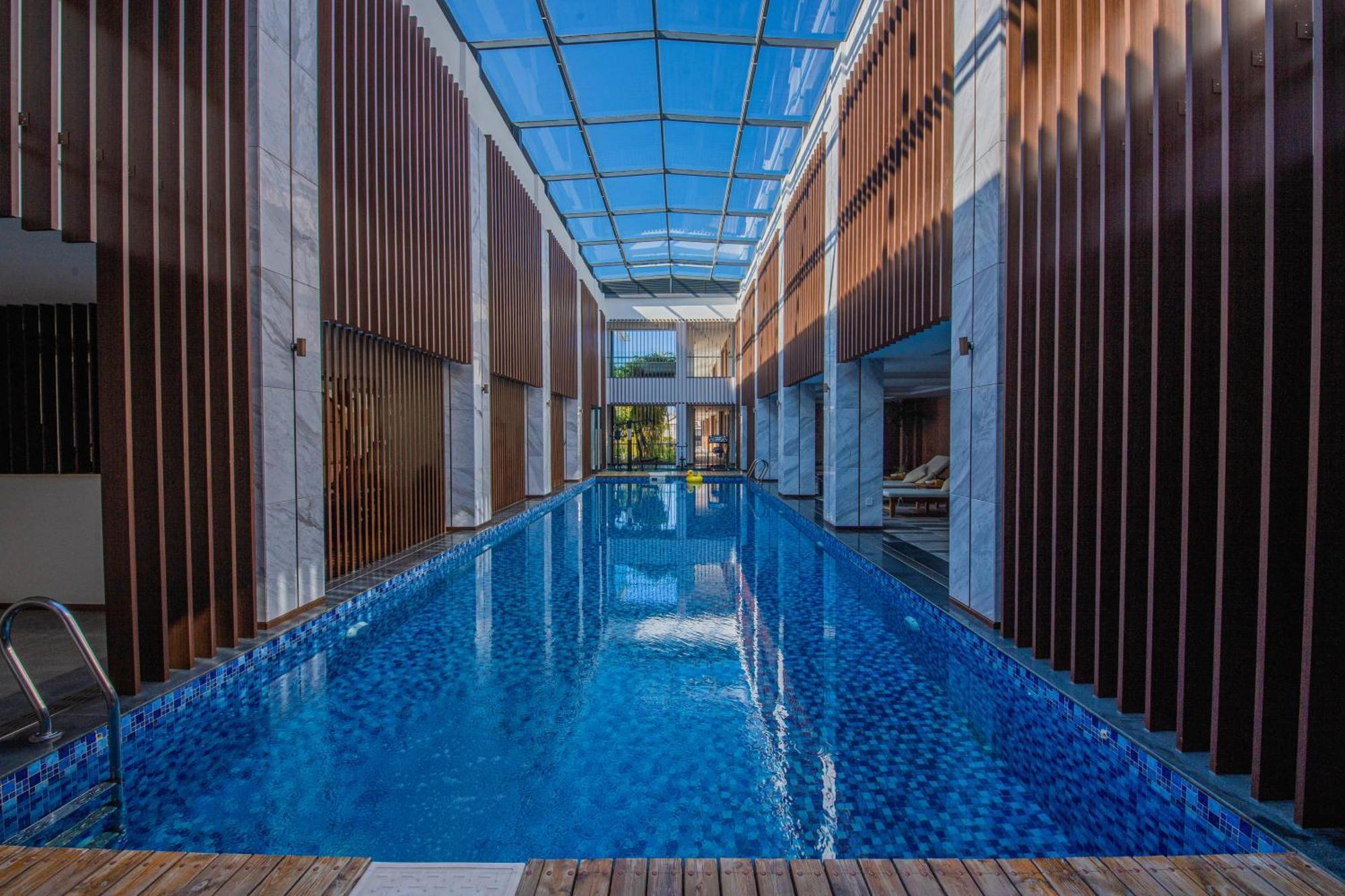 Hong Long Jing Hotel 大荔 外观 照片